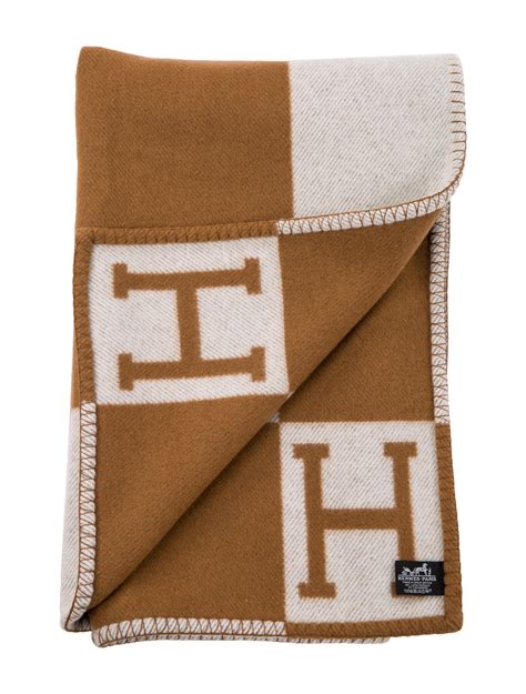 Hermès Avalon Throw Blanket Details: Cost, History and.